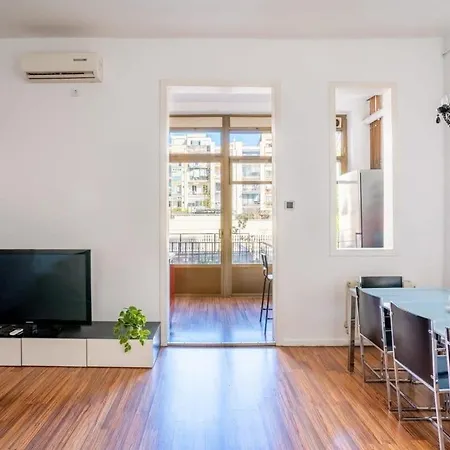Comfortable And Huge 4bd - 2bth Rambla Catalunya Appartement