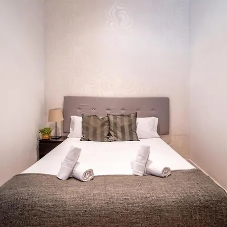 Comfortable And Huge 4bd - 2bth Rambla Catalunya