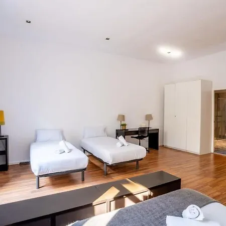 Comfortable And Huge 4bd - 2bth Rambla Catalunya *
