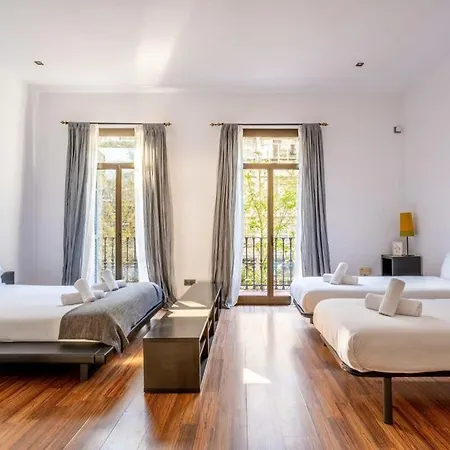 Comfortable And Huge 4bd - 2bth Rambla Catalunya برشلونة